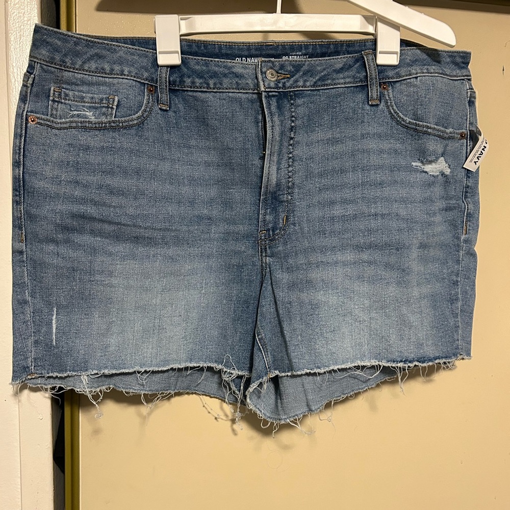 Old Navy high waisted jean shorts size 22